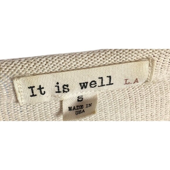 It Is Well Top Women's Size Small Off White Short Sleeve Round Neck Shirt - Picture 5 of 5